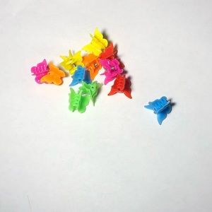 🦋 Y2K butterfly hair clips 12pc🦋